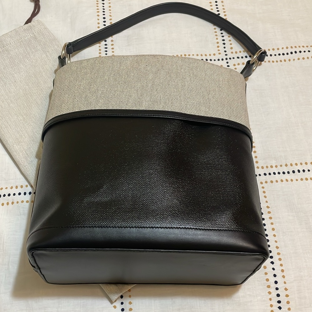 Hermes Col Roule 25 Bag Toile and Vache Hunter
Black - Picture 8 of 16